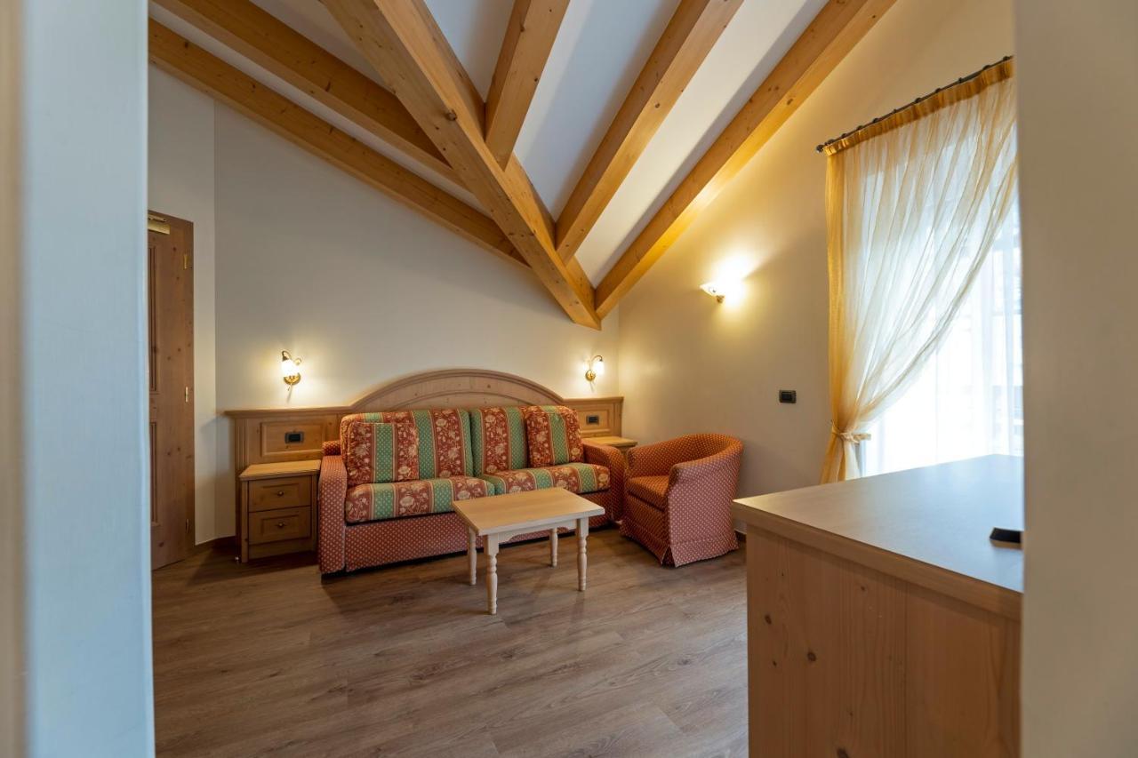 Hotel Lido - Slow & Natural Living Molveno Exterior photo
